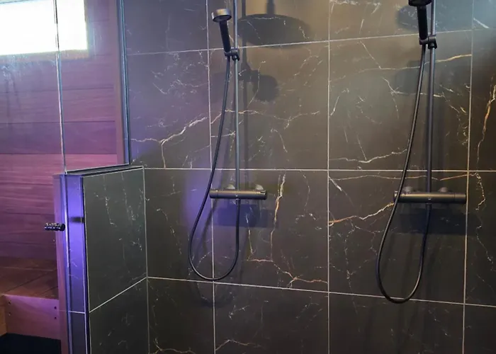 Ketunpesae 8 ホームステイ *